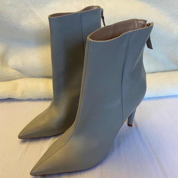 Steve Madden HALENA  Leather Pointed Toe Ankle Boots Size 11 - Picture 3 of 8